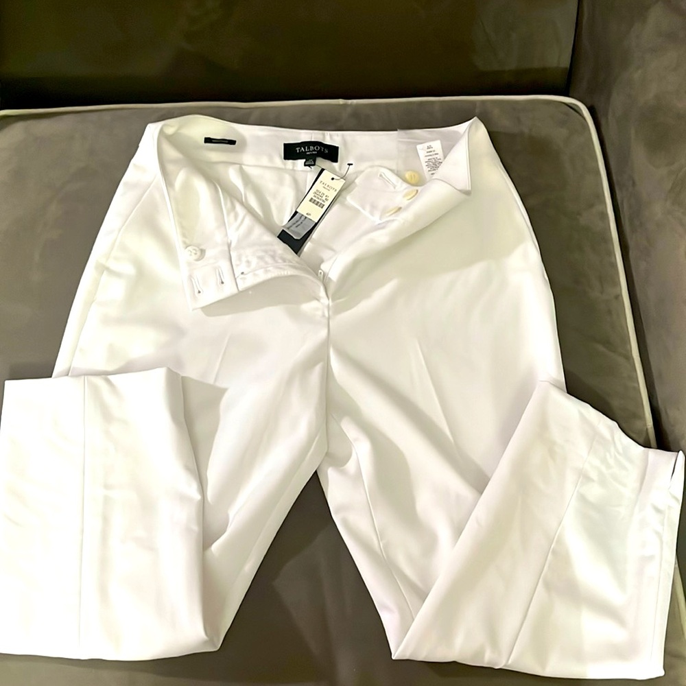 Talbots petites heritage 4p white capris lined and slit on bottom pants